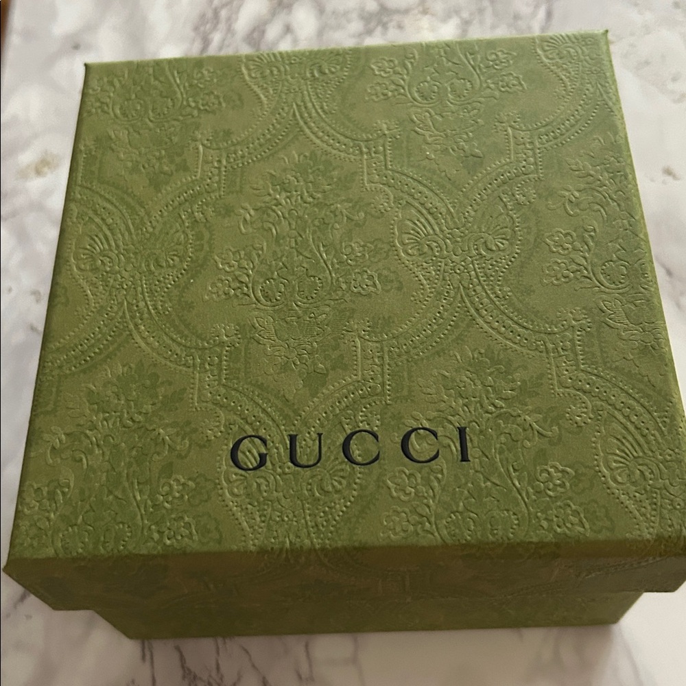 Gucci Gold and Red Stripe Paperweight - Picture 3 of 6
